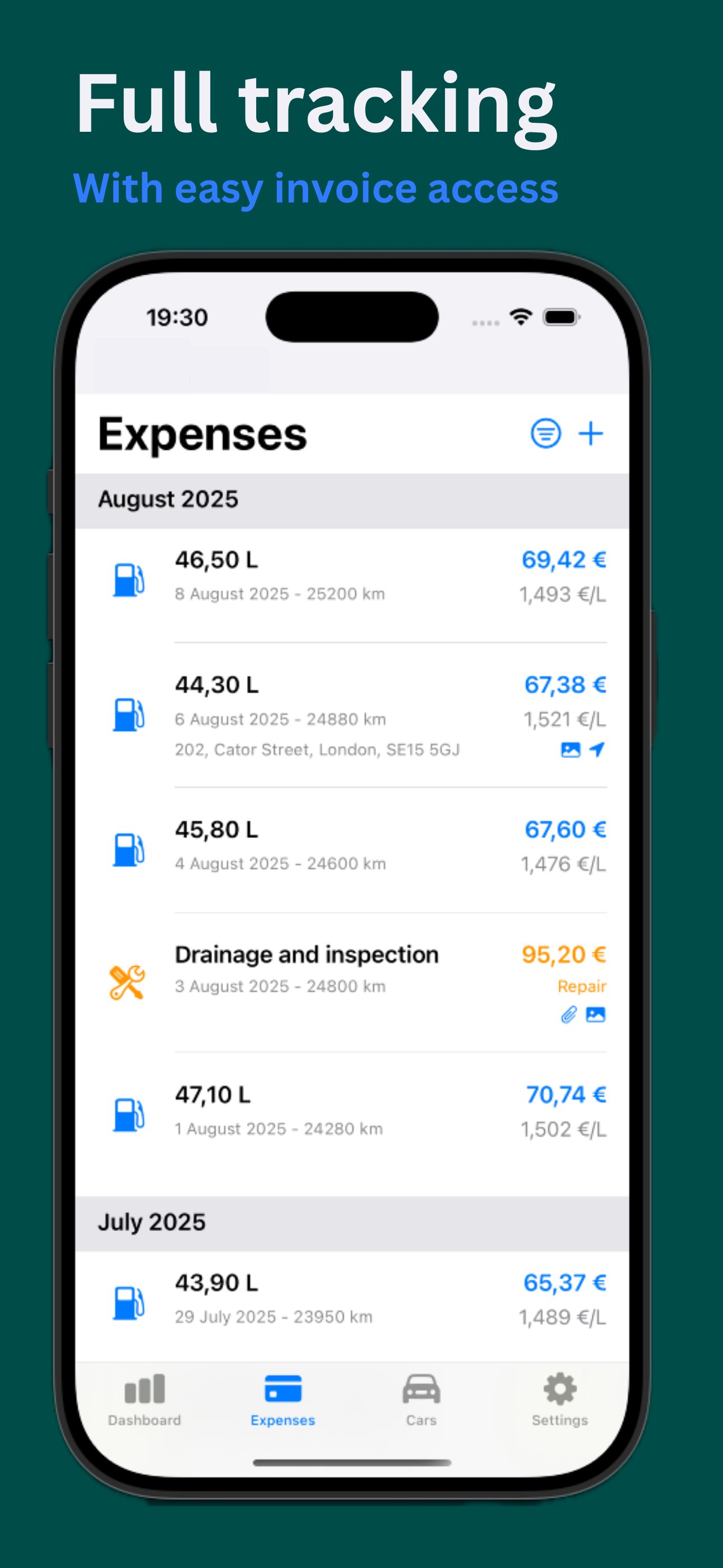 Expenses list with full tracking and easy invoice access